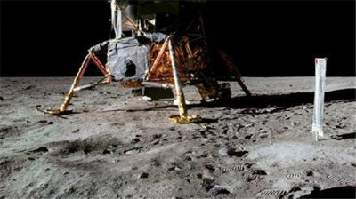 ​美国是在哪一年登陆上月球的