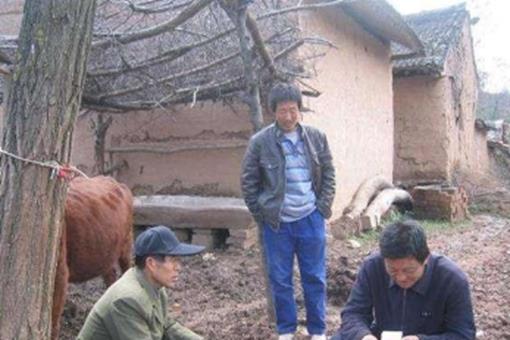 “财不走急,富不去偏;穷不走南,富不去北”这句话是什么意思?出自于哪里?