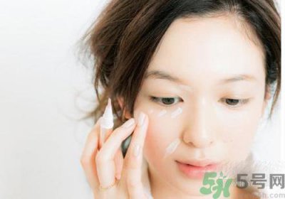 ​敷完面膜不洗脸会怎样？敷完面膜不洗脸有什么危害？