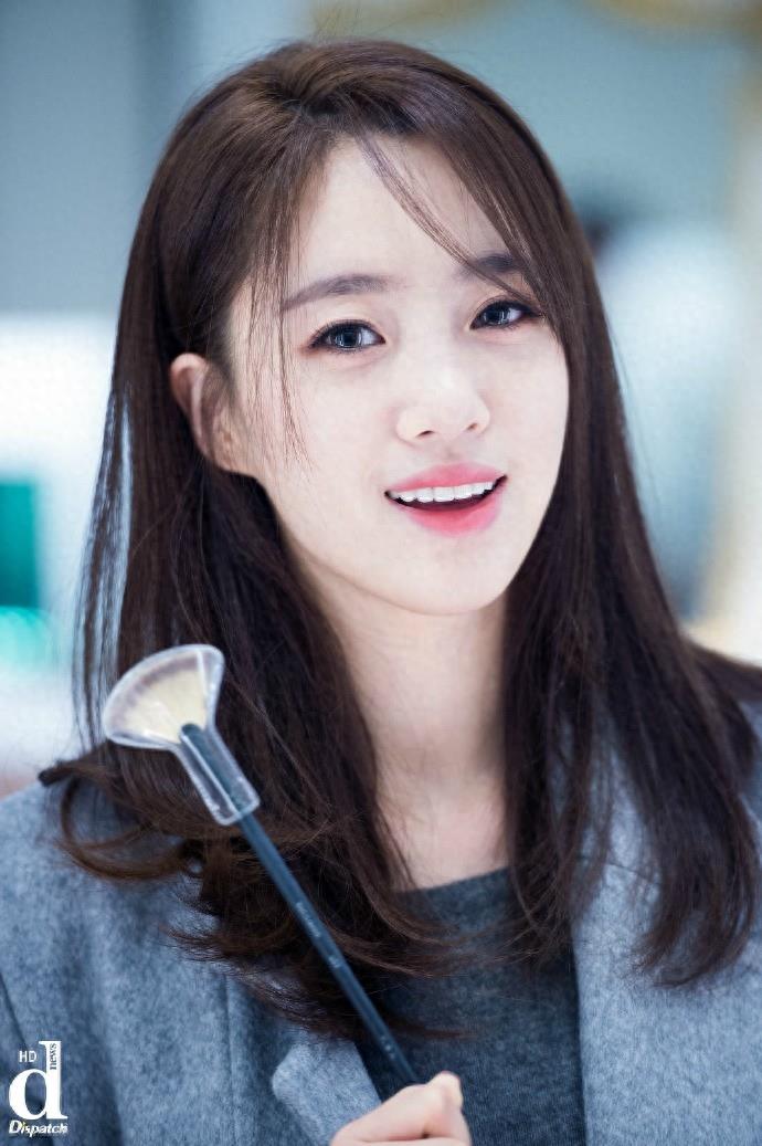 00后清纯唯美校花少女合集（8）