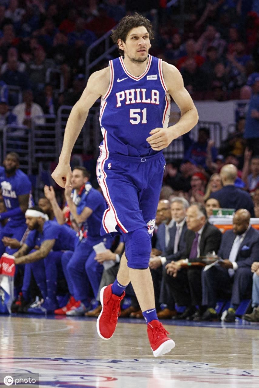 博班·马扬诺维奇（Boban Marjanovic）