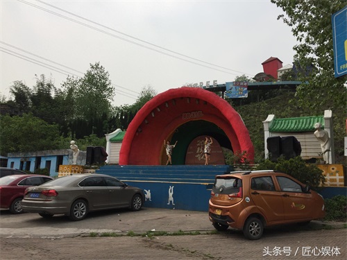 重庆洋人街搬迁前夕：现实的落幕与理想的挣扎