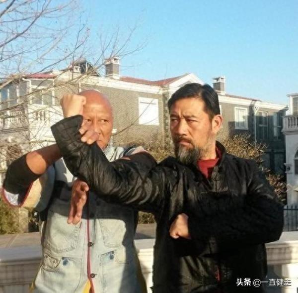 “少林寺”系列之二十三——《木棉袈裟》
