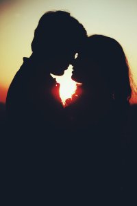 ​男人主动拉黑女人，通常是因为这些原因