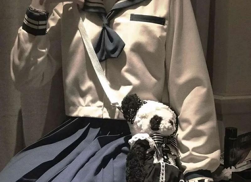 如何向喜欢的女生表白显得有诚意(表白一个男生两次都失败了)