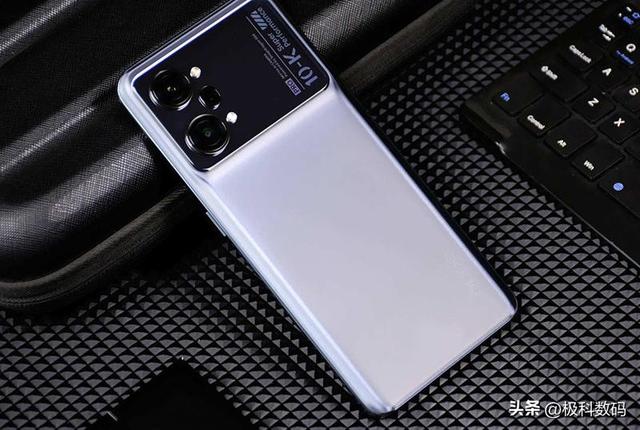 oppo手机大全图片及报价（oppo手机最新款报价及图片）(6)