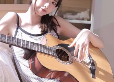 ​普通异性朋友如何产生暧昧？