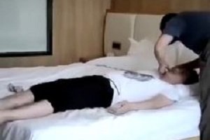 散打哥耳鸣重金寻医要闭关休息2个月 散打哥为什么耳鸣