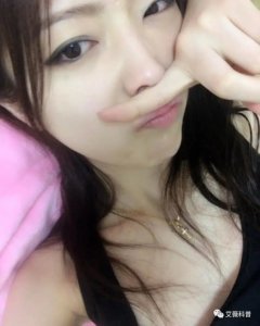 可爱高妹羽田あい美图分享,嘴嘟嘟那可爱的模样!