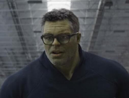 复联浩克黑寡妇在一起了吗