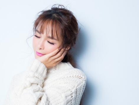 沈梦辰爸爸是演员么