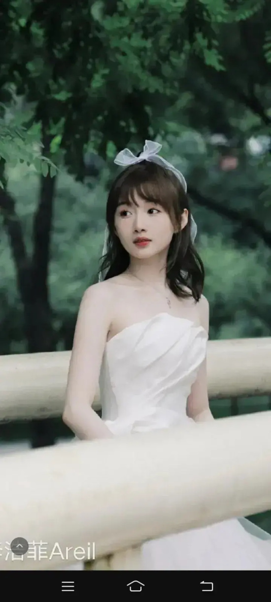 鬼马少女李浩菲清纯甜美写真合集