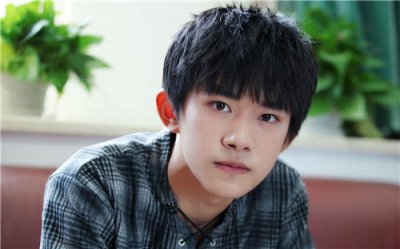 ​易烊千玺原名叫什么