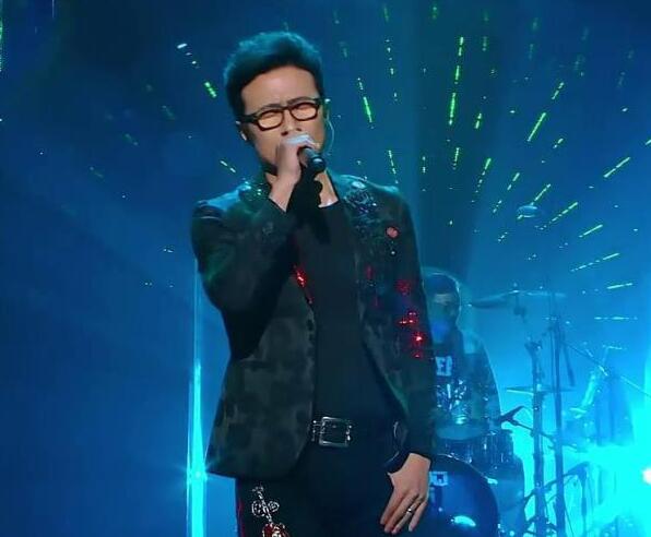 未来会给我一双梦想的翅膀是什么歌