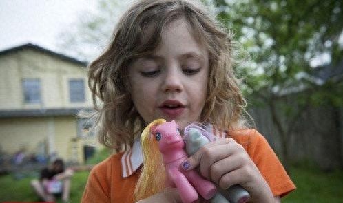 比双性人更神奇！忽男忽女的罕见“流性人”