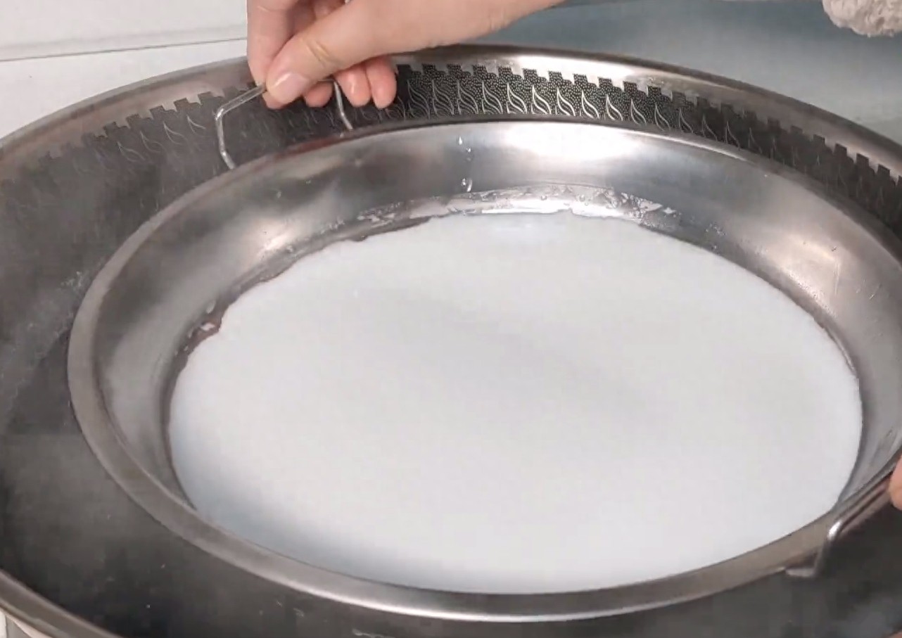 最近凉皮火了，教你最详细凉皮配方，筋道柔软还透亮，超好吃