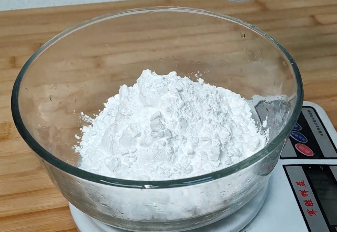 最近凉皮火了，教你最详细凉皮配方，筋道柔软还透亮，超好吃