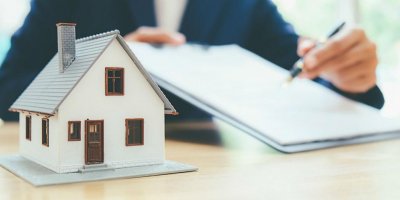 ​小产权房拍卖：交易活跃 价格急降