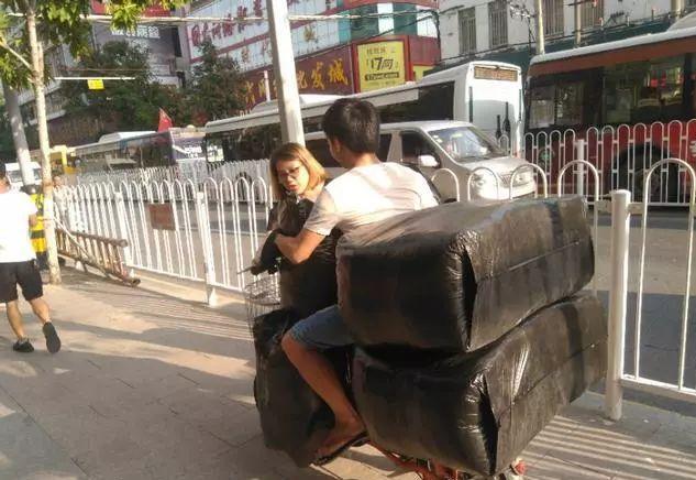 广州沙河市批发市场地址大全（每天数十万人来取货）(15)