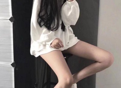 摩羯男如何表达思念:深度理解和恋爱行为解析