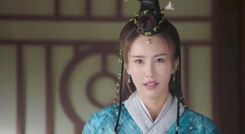 柳青妍柳青芜是同一个人吗？她们中的一个居然和莫若菲有感情纠葛