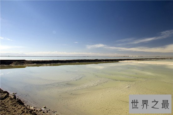 中国最大的盐湖,价值两千亿24小时有军队看守