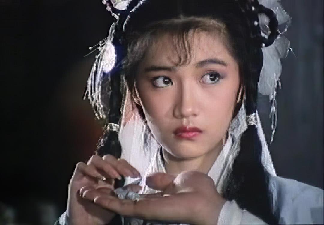 纪倩倩个人资料写真作品