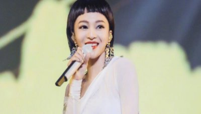 ​贾静雯有几段婚史 和现任生了两个可爱的女儿