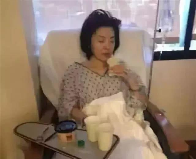 歌手陈红重病入院,瘫痪在床!离婚四年除了儿子无人照料!