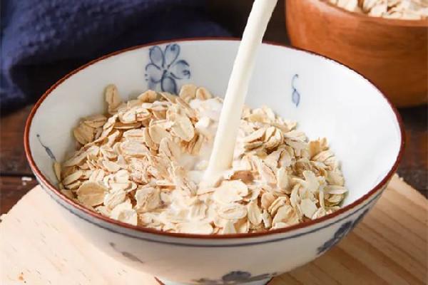 麦片怎么做好吃 麦片和什么搭配好吃 麦片怎么做好吃 麦片和什么搭配好吃