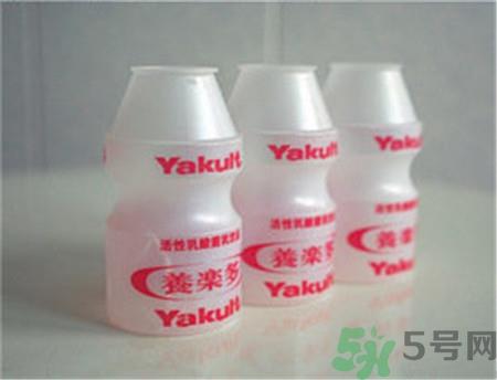 养乐多的瓶子可以做什么?养乐多的瓶子diy 养乐多的瓶子可以做什么?养乐多的瓶子diy