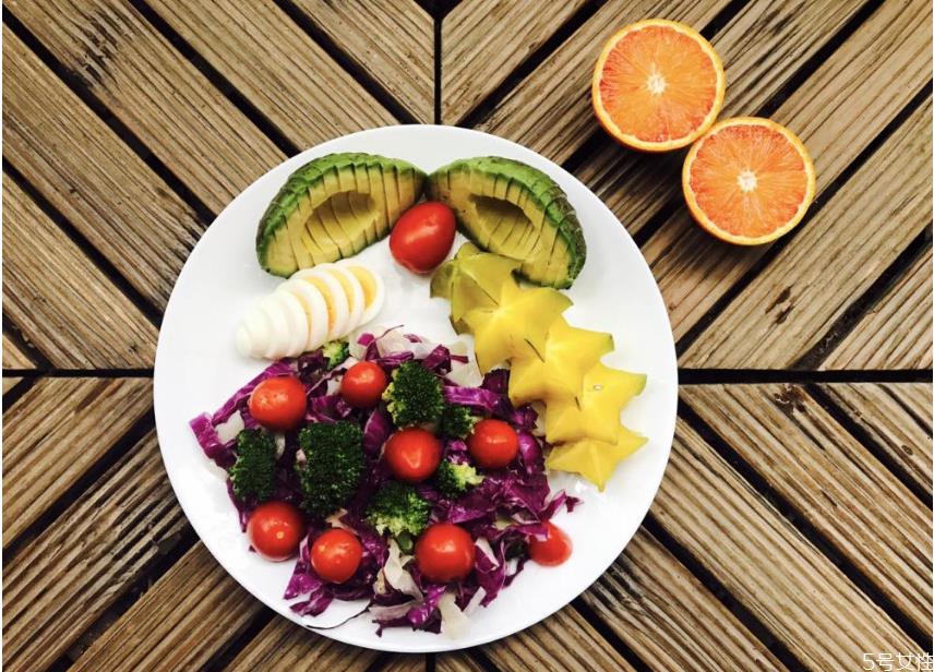 一周低碳水减肥食谱 一周低碳水减肥食谱