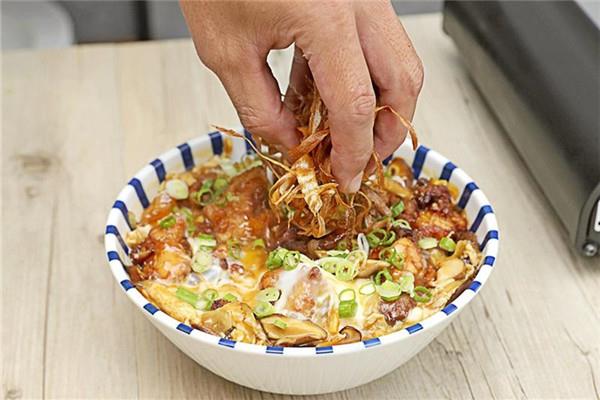 照烧鸡肉饭的做法 色泽诱人滋味万千 照烧鸡肉饭的做法 色泽诱人滋味万千