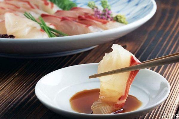 生鱼片含有寄生虫吗 经常吃生鱼片好吗 生鱼片含有寄生虫吗 经常吃生鱼片好吗