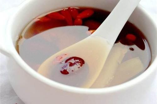 姜汤为什么不建议放白糖 姜汤怎么煮能驱寒 姜汤为什么不建议放白糖 姜汤怎么煮能驱寒