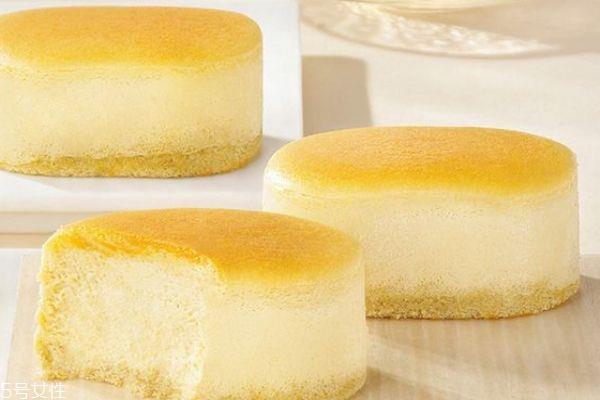 芝士是怎么做的呢 芝士发明在哪个国家呢 芝士是怎么做的呢 芝士发明在哪个国家呢