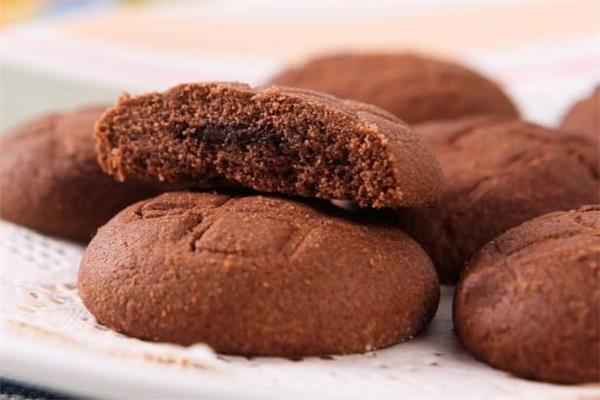 巧克力曲奇热量高吗 巧克力曲奇可以经常吃吗