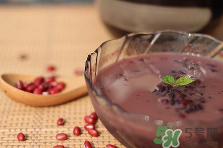 芝麻可以煮粥吗?芝麻煮粥芝麻做好吃 芝麻可以煮粥吗?芝麻煮粥芝麻做好吃