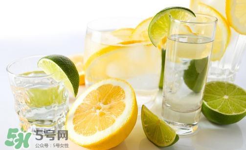 热柠檬水可以治感冒吗?热柠檬水能治感冒吗? 热柠檬水可以治感冒吗?热柠檬水能治感冒吗?