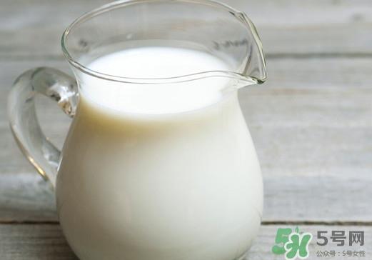 做酸奶用鲜奶好还是纯牛奶好?纯牛奶和鲜牛奶的区别 做酸奶用鲜奶好还是纯牛奶好?纯牛奶和鲜牛奶的区别
