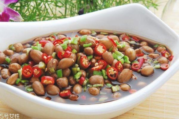 醋泡花生米是用生的还是熟 都是可以的 醋泡花生米是用生的还是熟 都是可以的