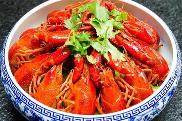 小龙虾要去虾线吗 小龙虾去虾线好还是不去虾线好 小龙虾要去虾线吗 小龙虾去虾线好还是不去虾线好