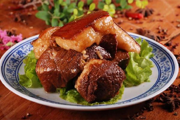 卤肉用什么肉做好吃 卤肉用什么调料做出来的最香 卤肉用什么肉做好吃 卤肉用什么调料做出来的最香