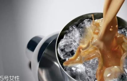 baileys百利甜酒多少度?适合女性的一款酒 baileys百利甜酒多少度?适合女性的一款酒