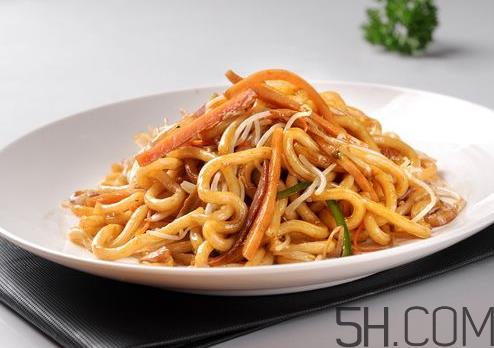 炒面可以隔夜吃吗?炒面可以放多久? 炒面可以隔夜吃吗?炒面可以放多久?