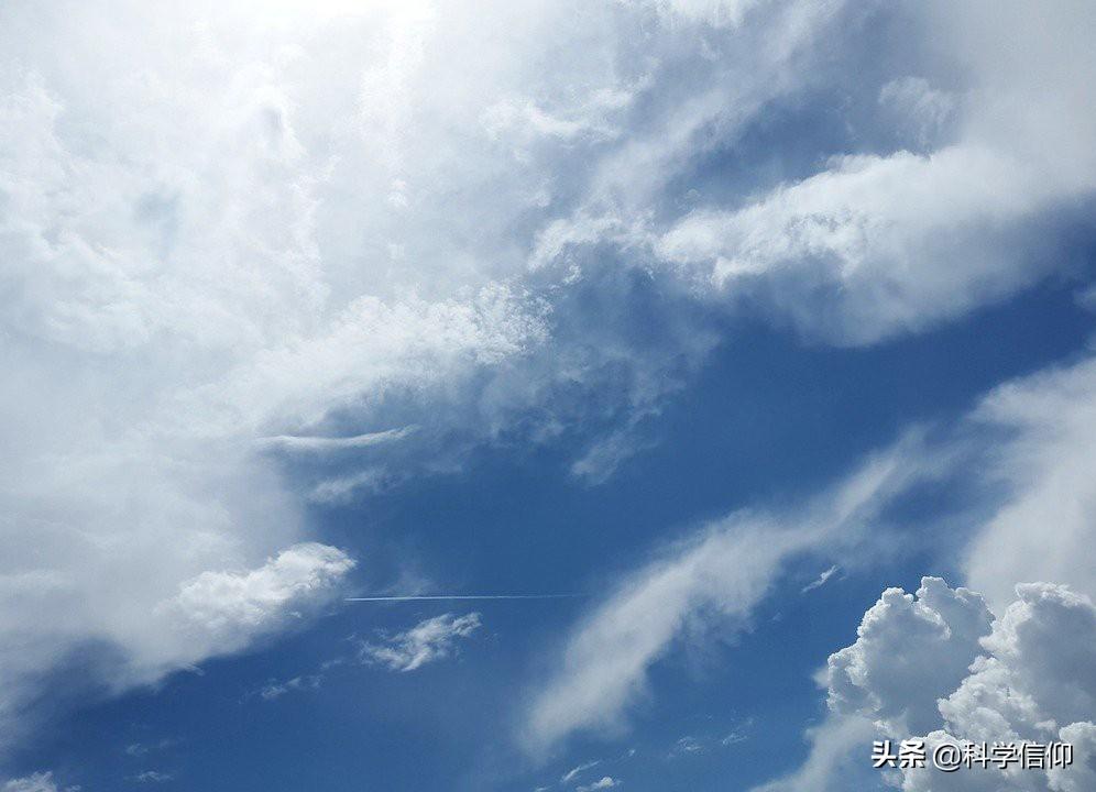 气球是什么材料做的(气球是氢气还是氦气)