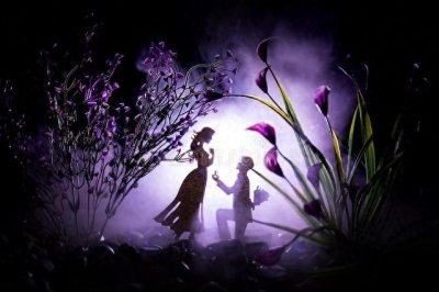 女人想“泡”你,常有这4个直接的表现,别忽视