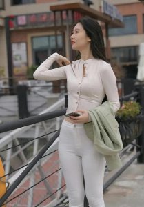 ​大智若愚的人，说话和做事都非常小心谨慎，从不轻易得罪别人