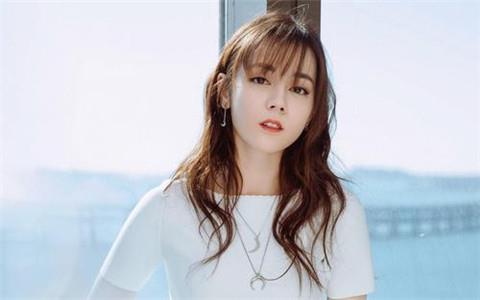 00后女孩喜欢80后大叔什么心理