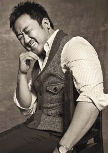 ​韩国演员马东锡